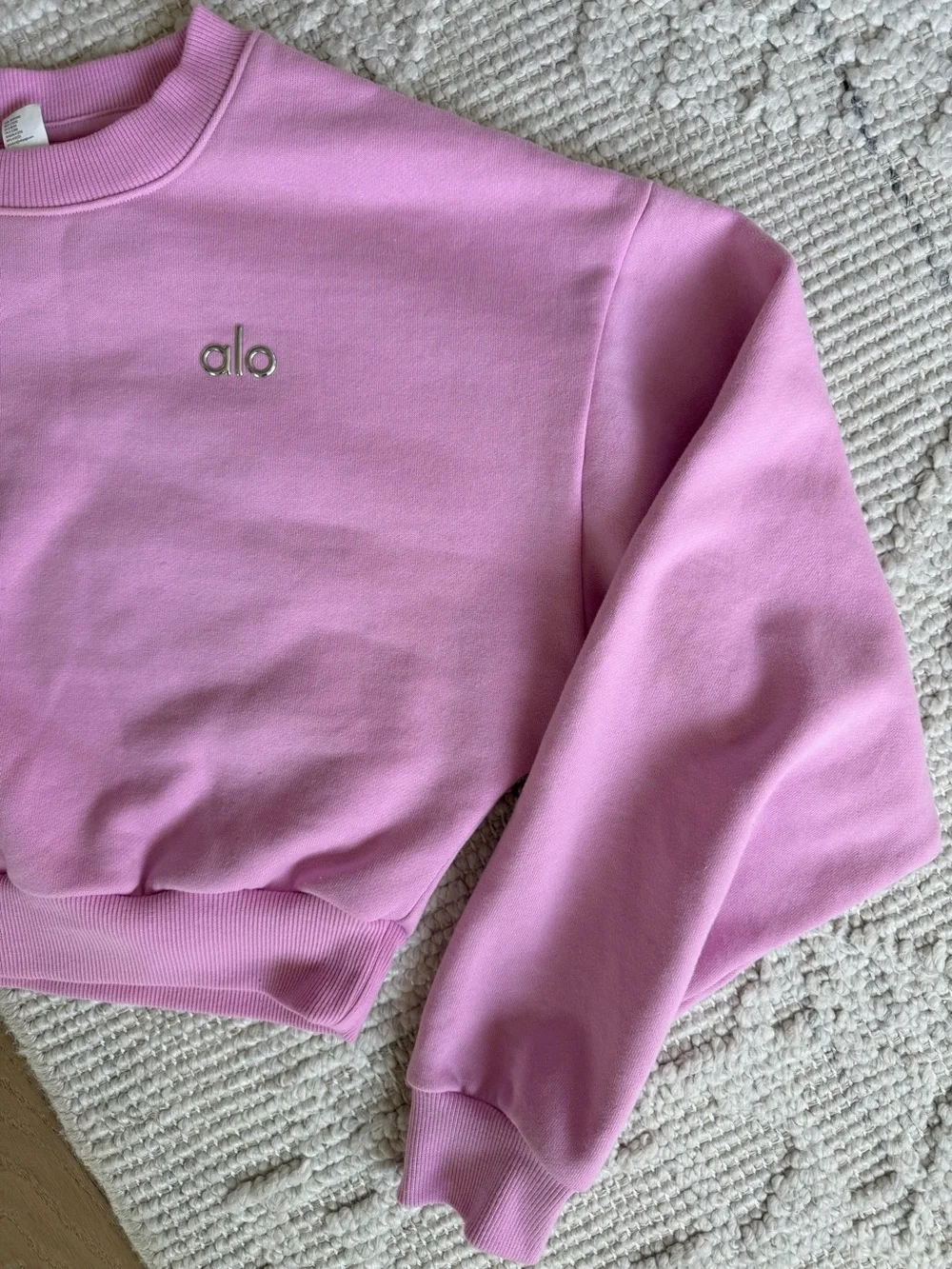 Alo yoga crew neck Cropped pink sweatshirt